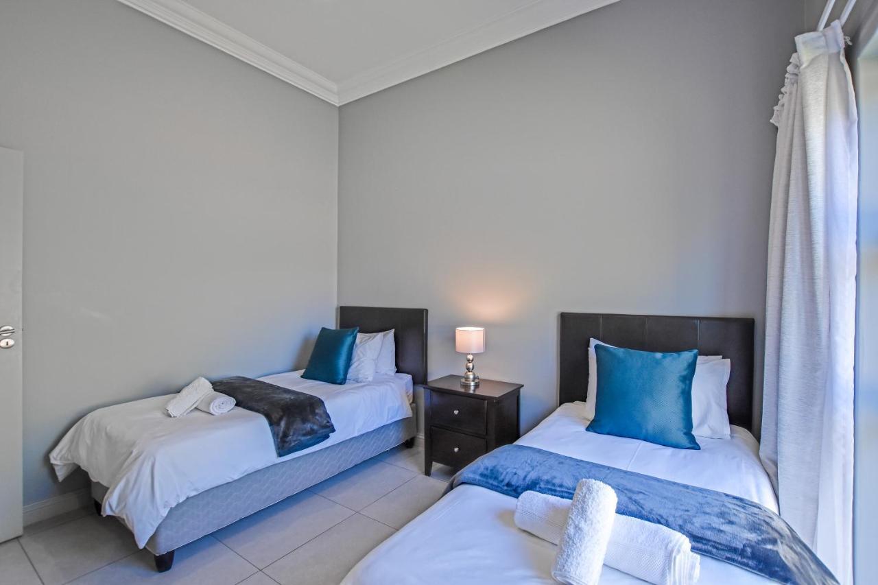 House Lezan Appartamento Hartbeespoort Esterno foto